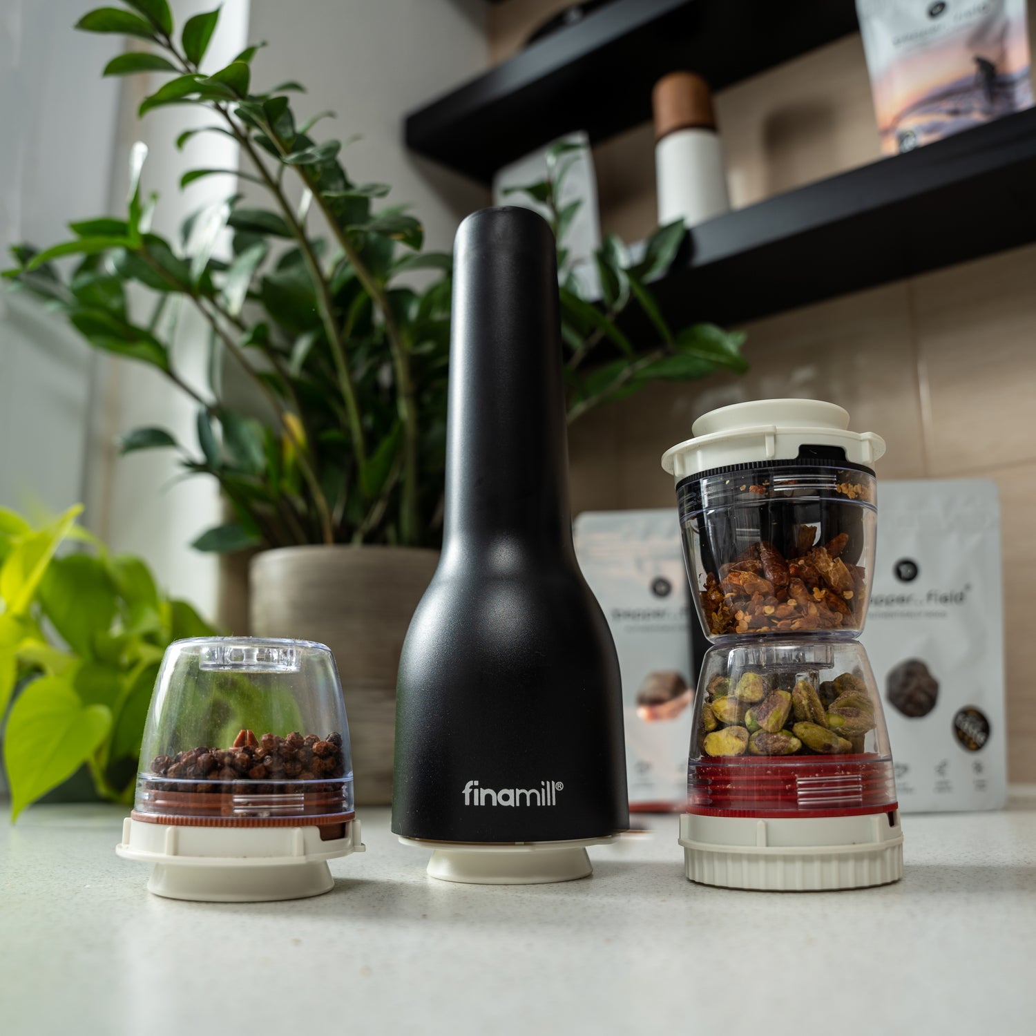 Finamill container Max - dried herbs 